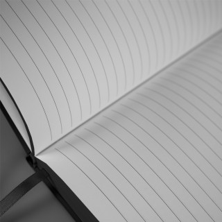 Ежедневник недатированный Solas, формат А5, с магнитом черный, кремовый блок в линейку