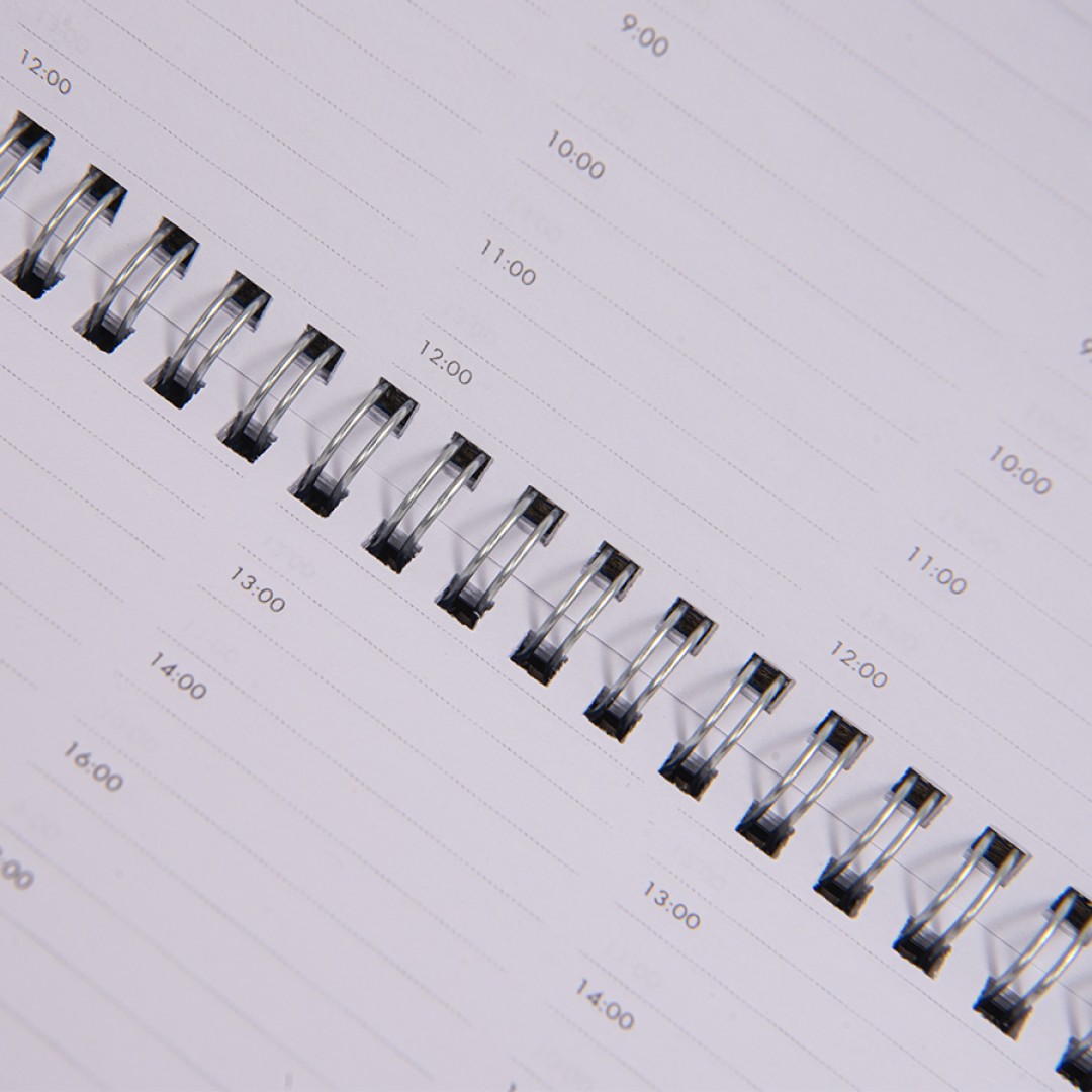 Планинг недатированный Bliss,  бордовый, белый блок, без обреза