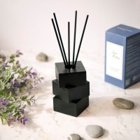 Парфюм для интерьера с аромадиффузором по мотивам Rosso,100мл,  палочки в комплекте (5шт), дерево