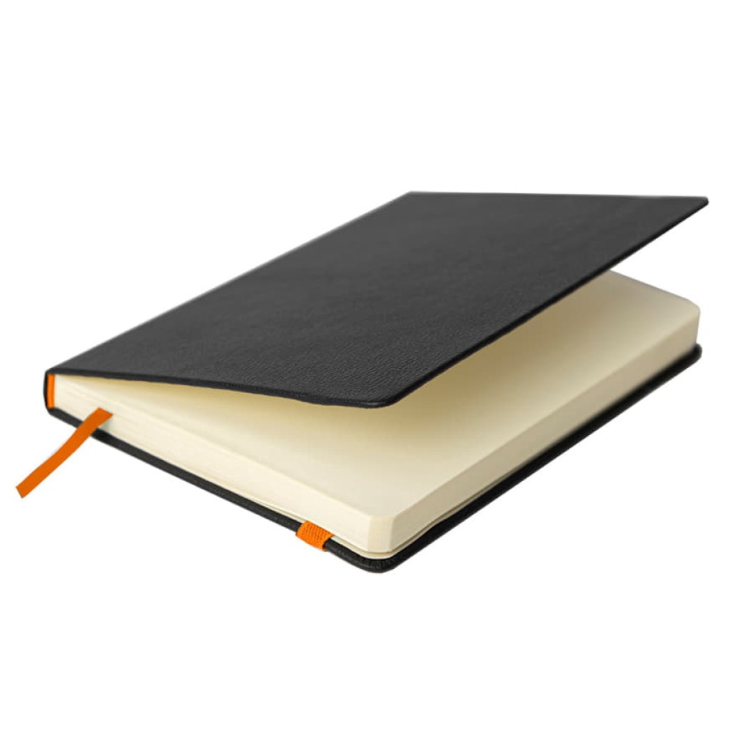 Ежедневник недатированный Ray, А5, черный/оранжевый, кремовый блок, без обреза