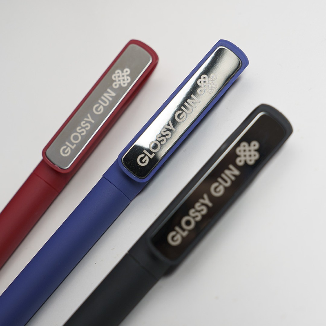Ручка шариковая GLOSSY GUN с покрытием soft touch, синий/темно-серый, пластик, металл