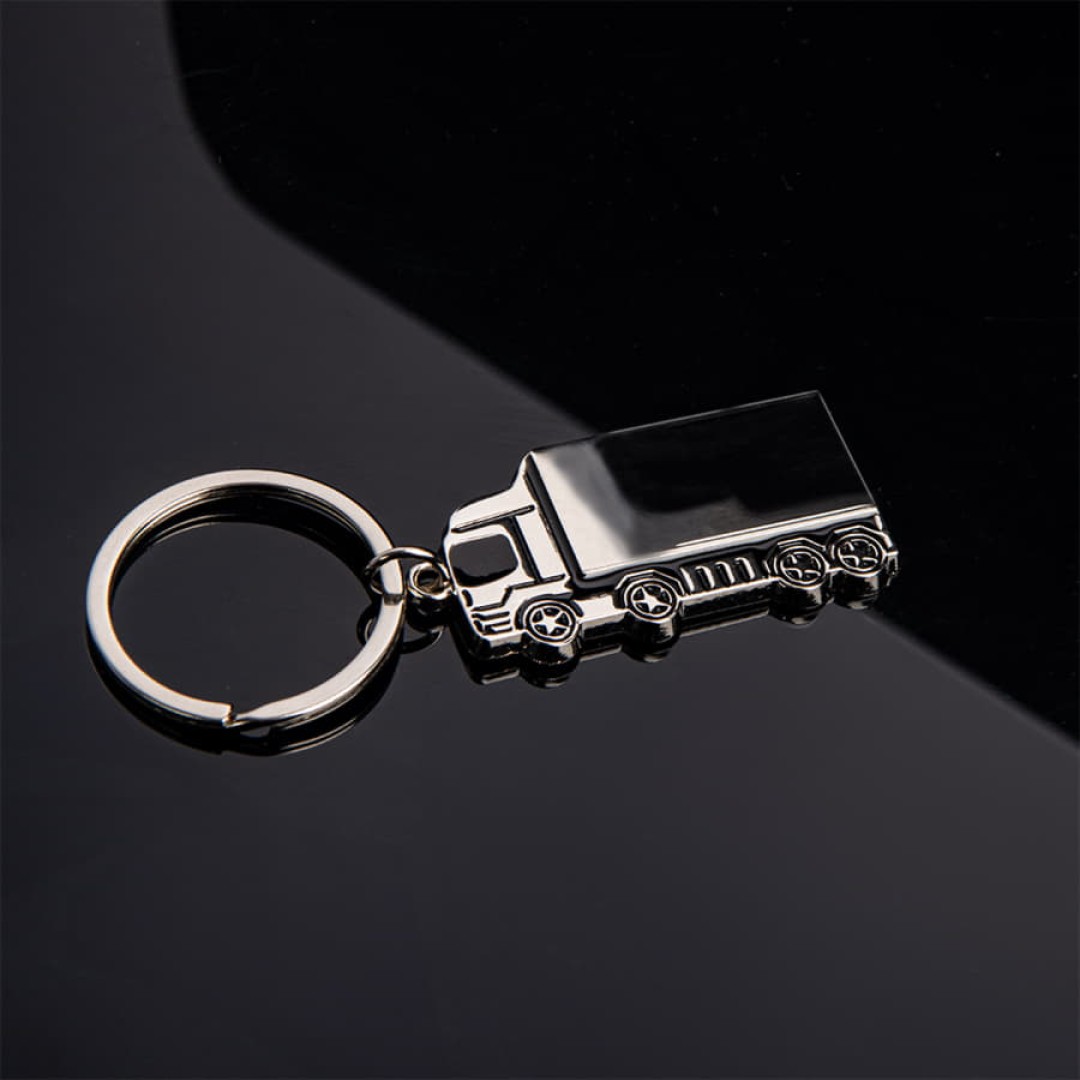 Брелок TITAN TRUCK, 5,4 x 2,7 x 0,4 см, металл