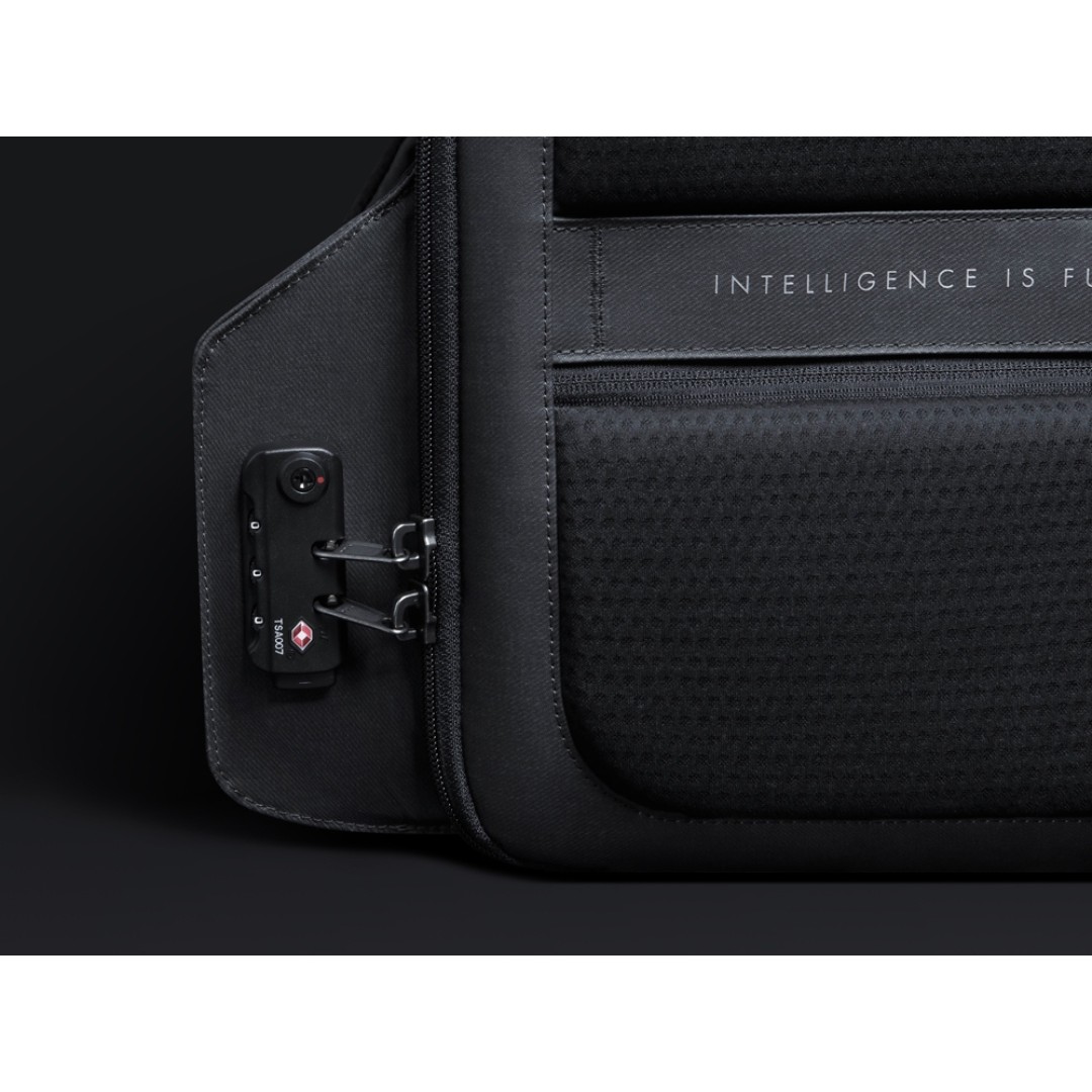 Водостойкий антикражный рюкзак Hipack для ноутбука 15.6", черный