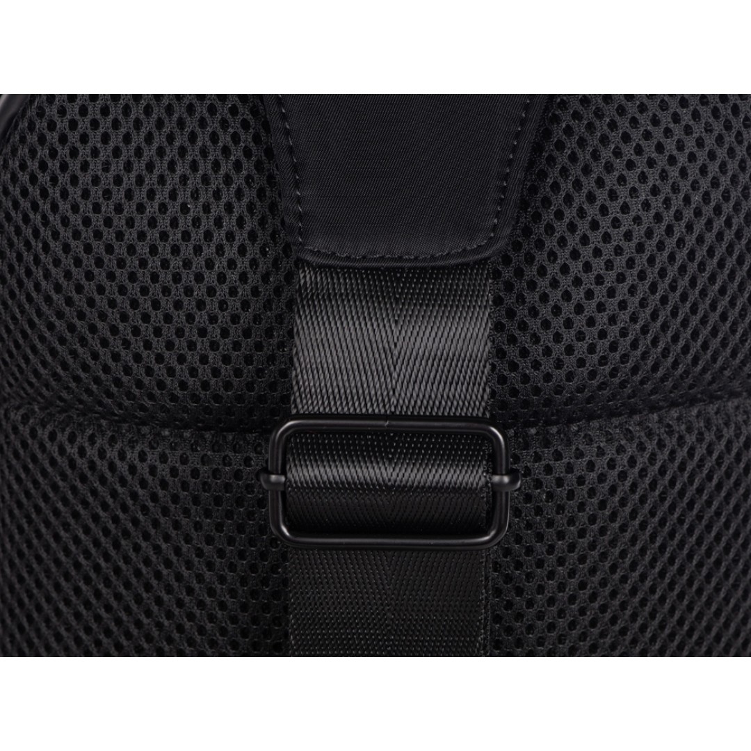 Рюкзак на одно плечо Silken, черный