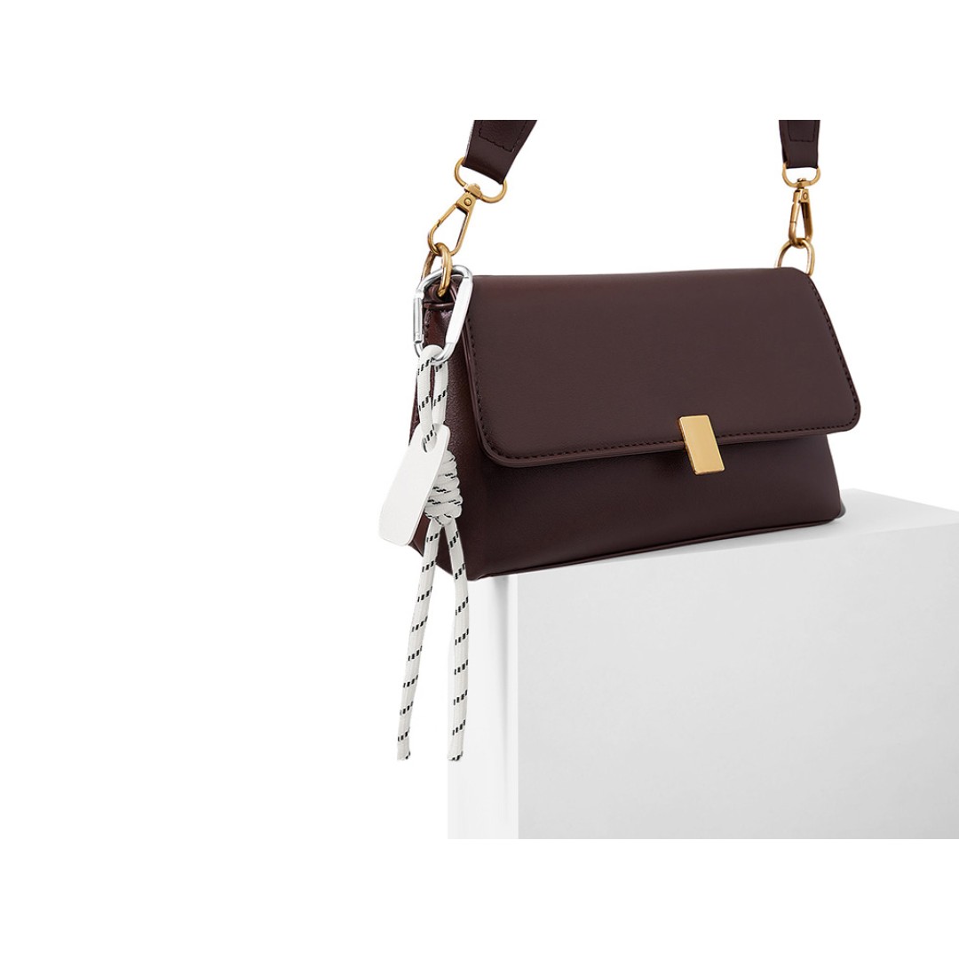 Брелок-веревочка на карабине, черно-белый