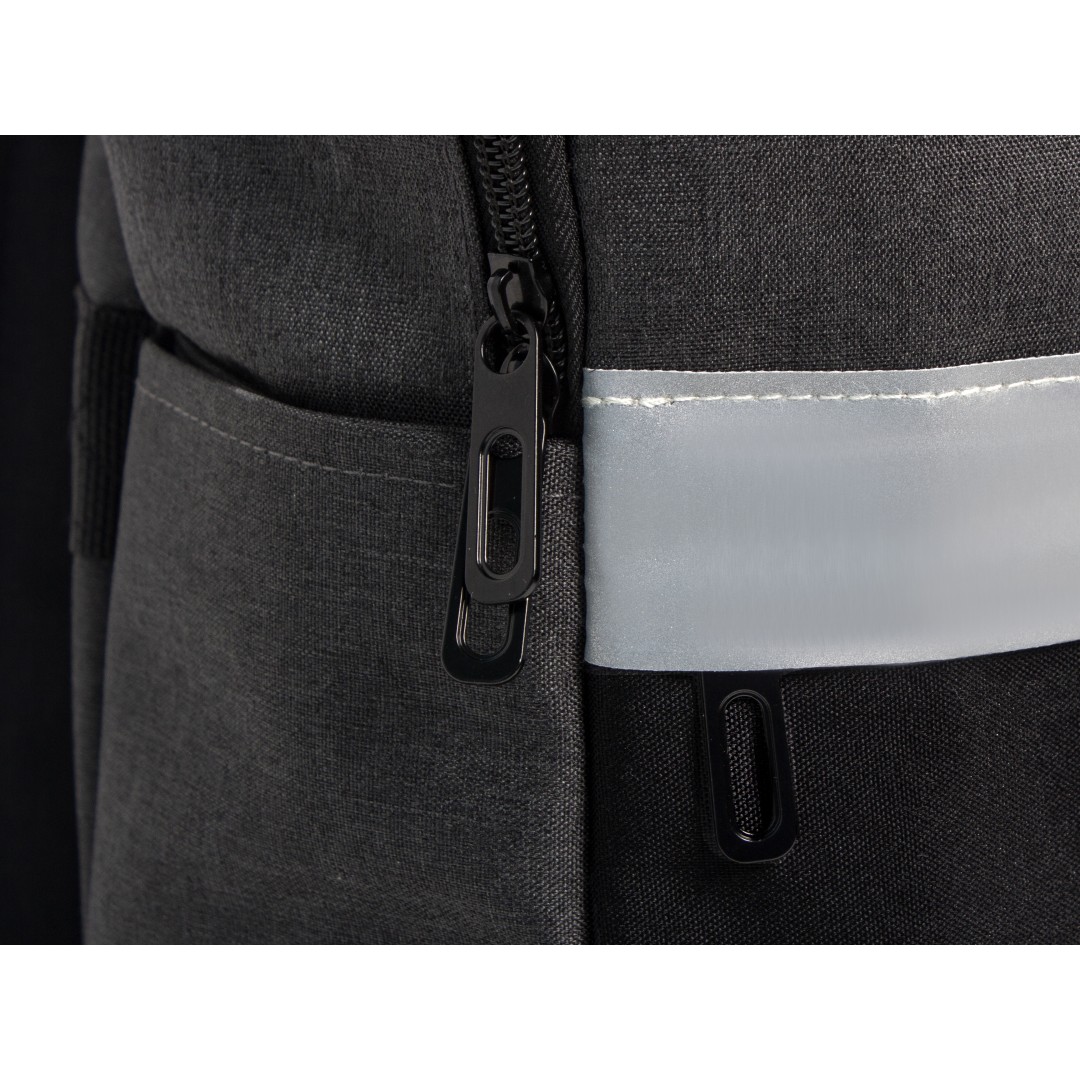 Рюкзак Merit со светоотражающей полосой и отделением для ноутбука 15.6'', темно-серый/черный