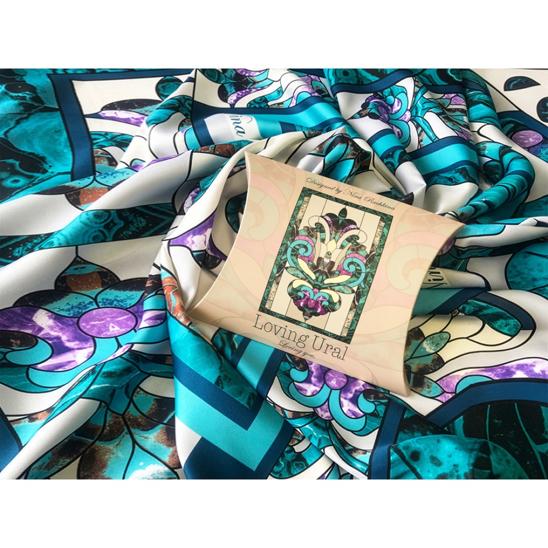 Платок "Каменный Цветок"