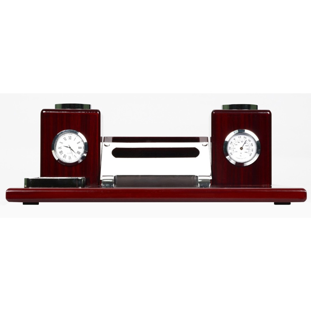 Настольный прибор «Петронас»: часы, термометр, подставки под ручки, визитки, скрепки, бумажный блок
