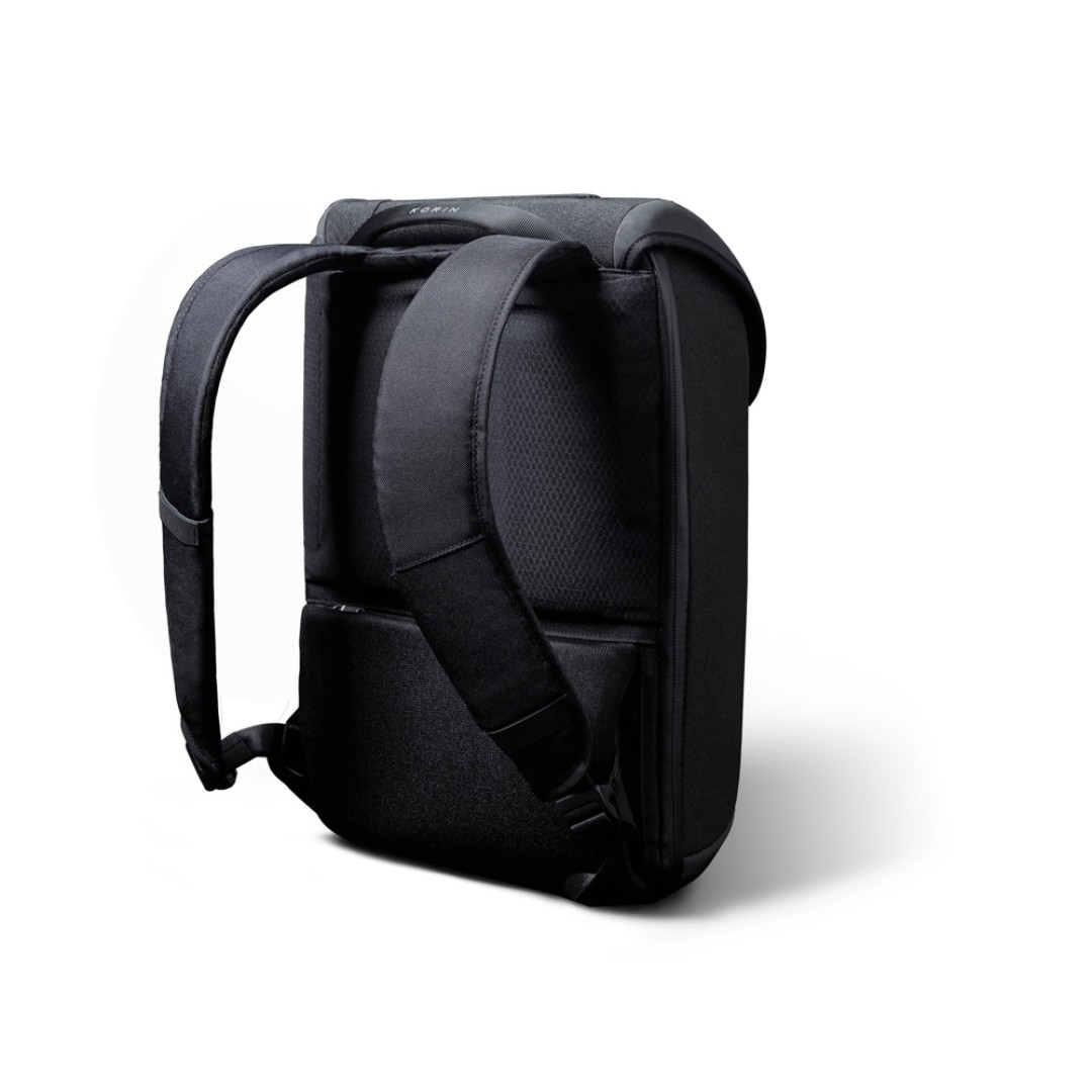 Водостойкий антикражный рюкзак Clickpack для ноутбука 15.6", черный