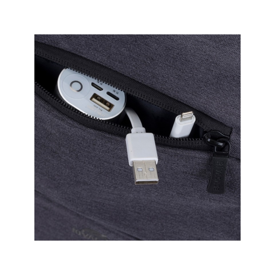 RIVACASE 7760 black ECO рюкзак для ноутбука 15.6"