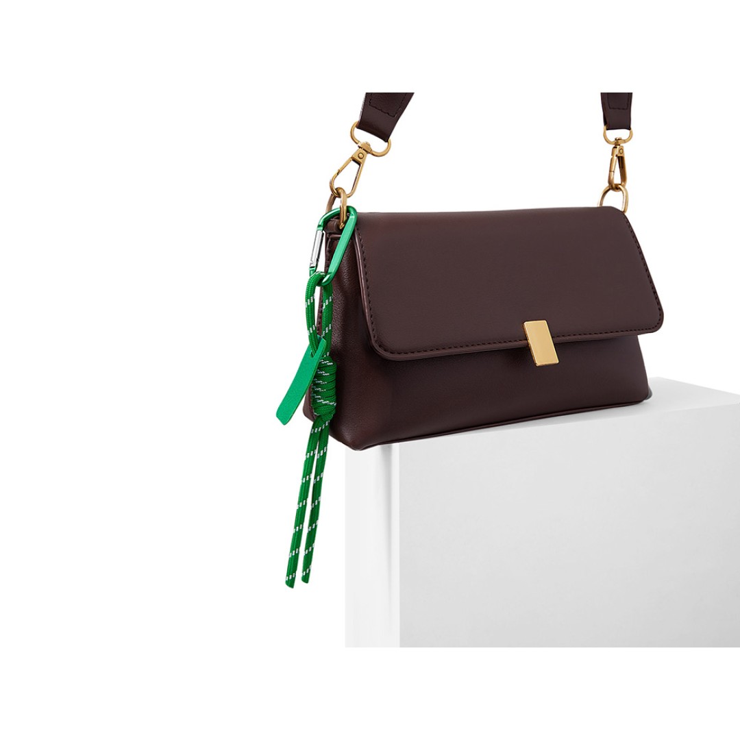 Брелок-веревочка на карабине, зеленый