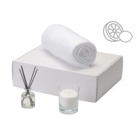 Подарочный набор White light 2.0 с пледом, диффузором, насыпной свечой