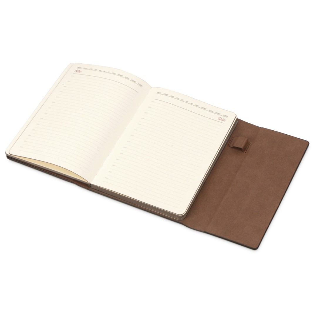 Ежедневник недатированный с магнитным клапаном, А5 "WALTZ", красный