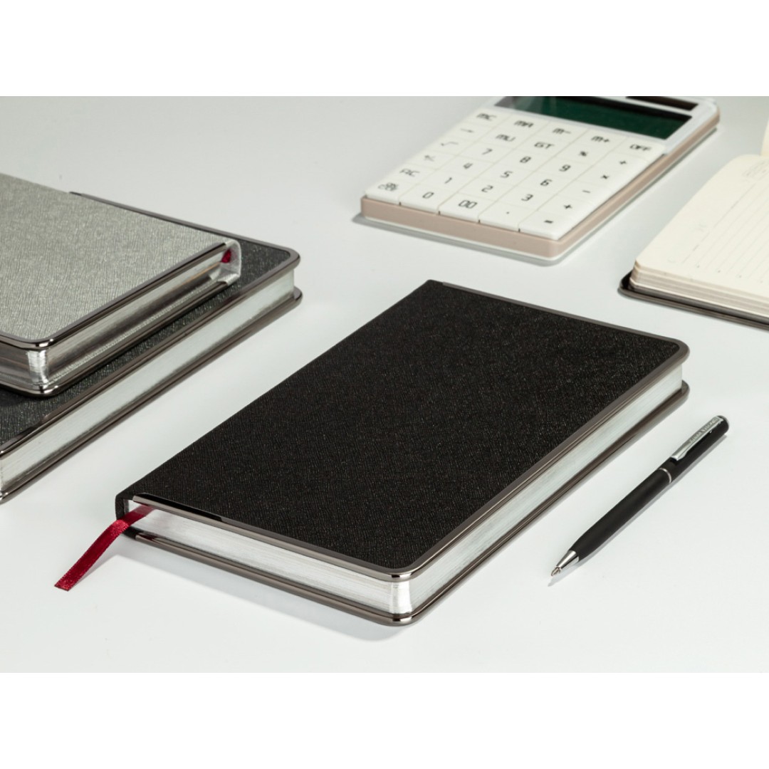 Ежедневник А5 недатированный «Bridge», черный/серебристый