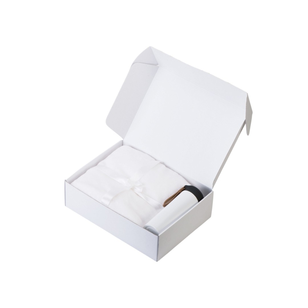 Подарочный набор с пледом, термосом "Cozy hygge" 2.0, белый