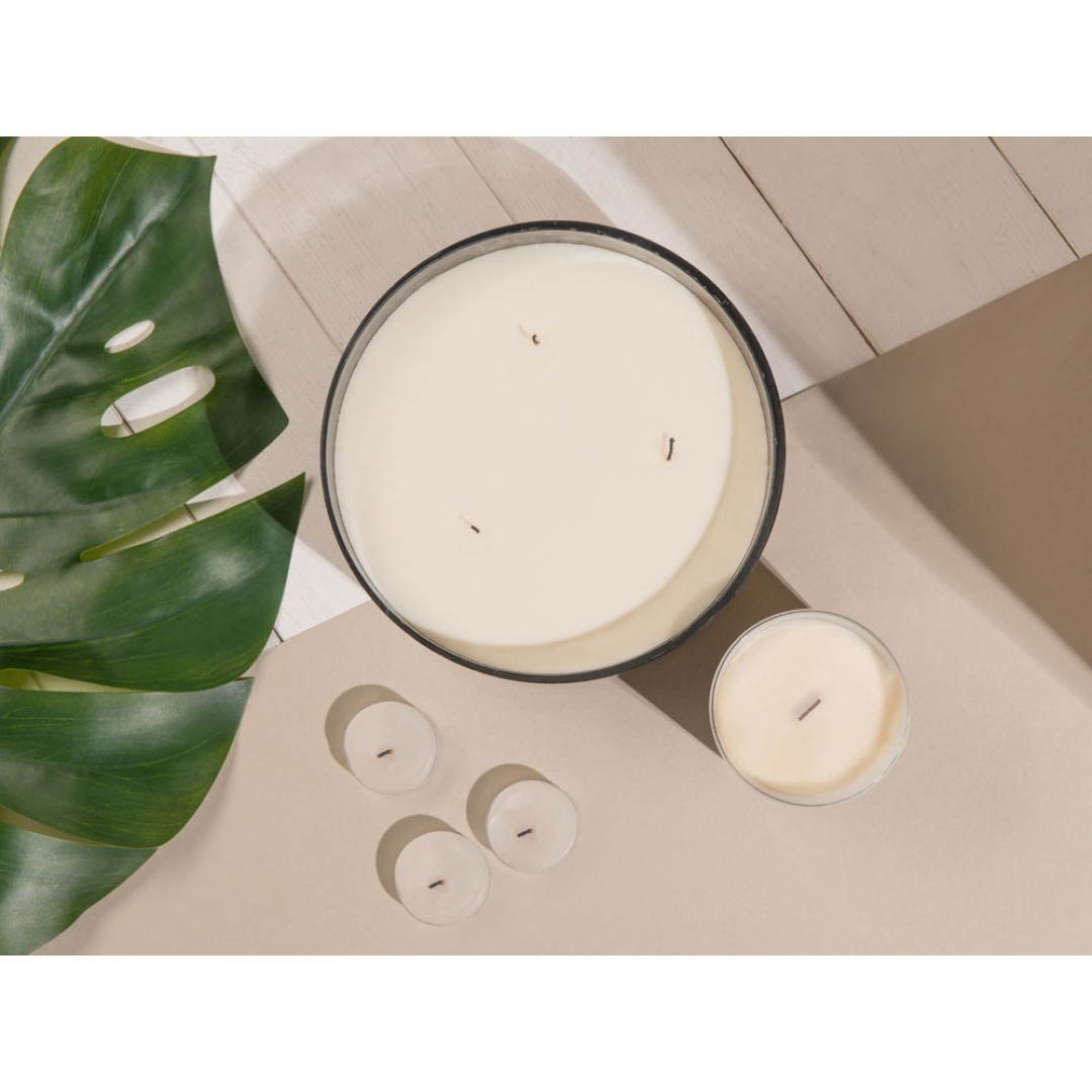 Свеча соевая ароматическая в стекле "Halo", черная (Р)