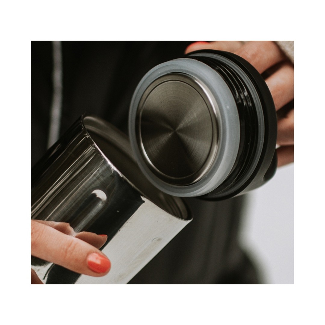 Вакуумный термос бытовой, тм "bobber", 590 мл. Артикул Bottle-590 Glossy (зеркальный)