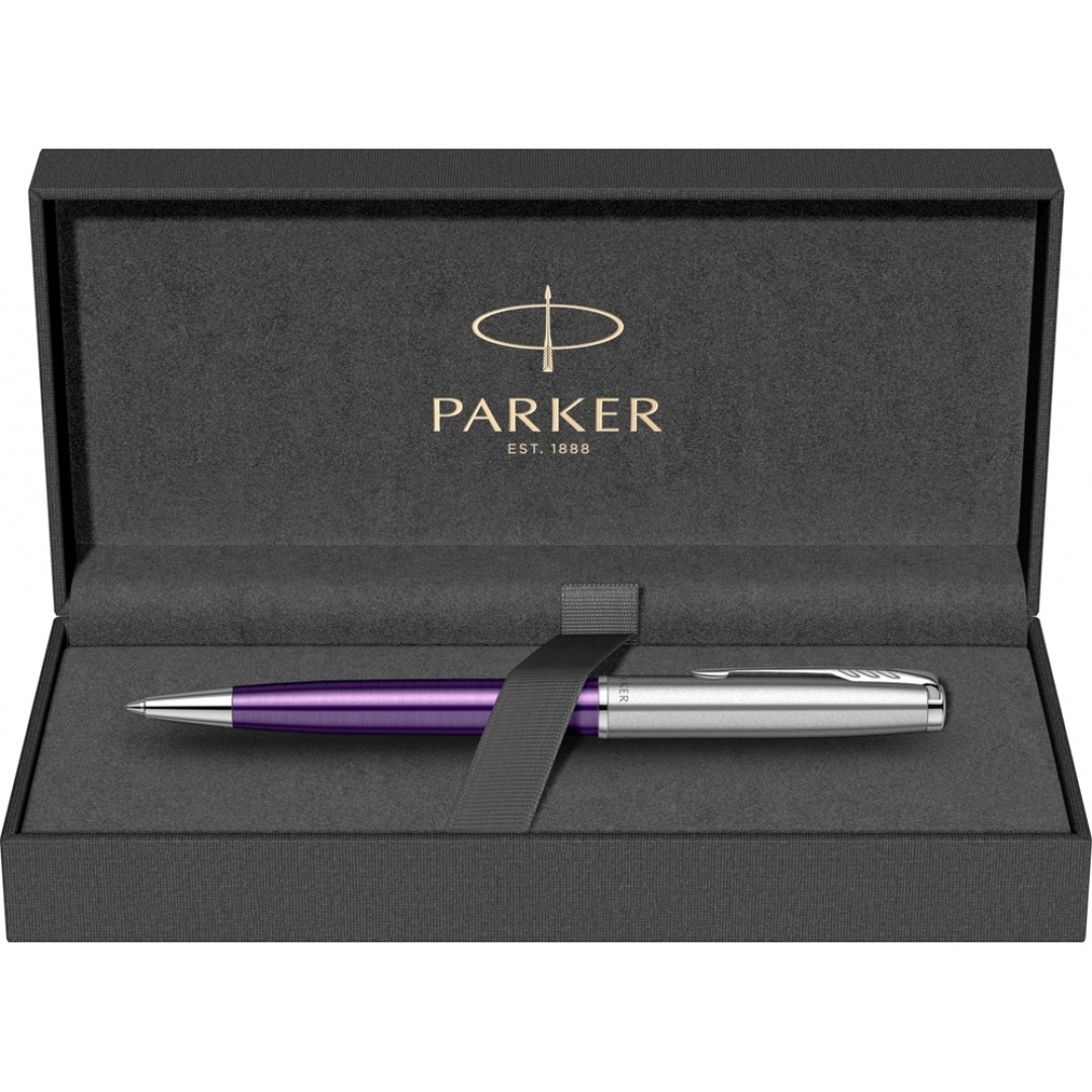 Шариковая ручка Parker Sonnet Essentials Violet SB Steel CT, цвет чернил black, перо: M, в подарочной упаковке.