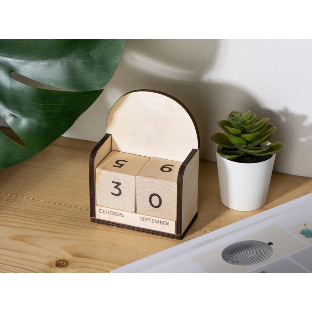 Настольный деревянный вечный календарь