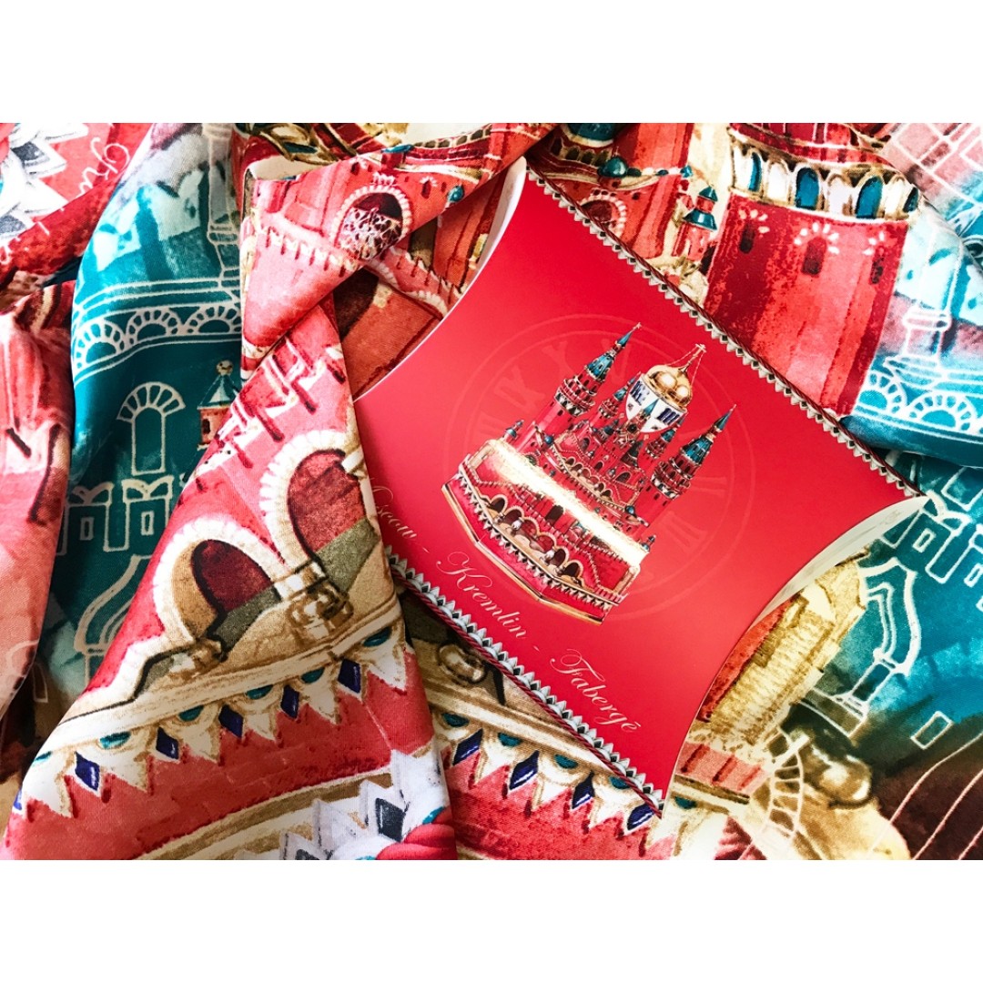 Платок "Кремль - Москва - Фаберже"