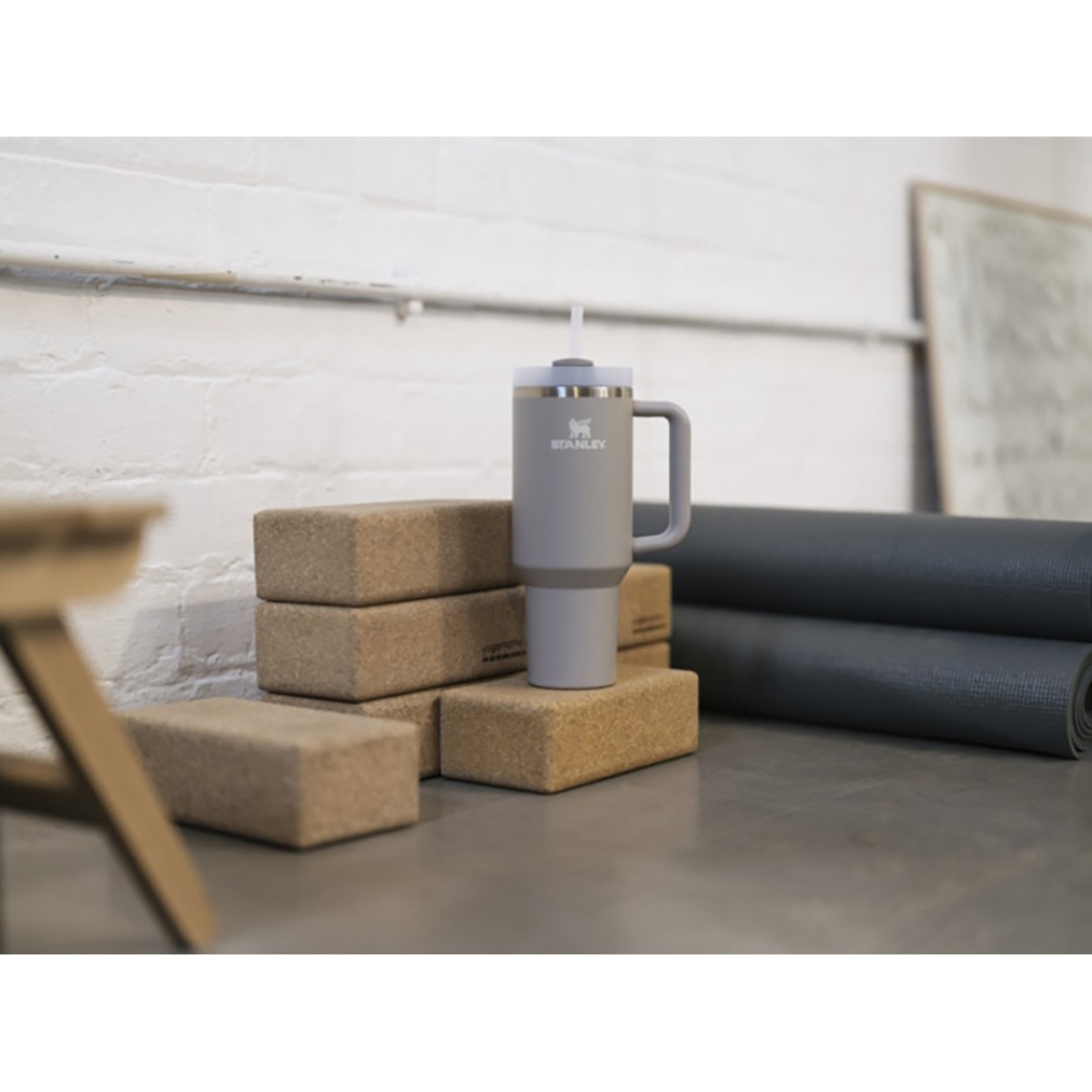 Stanley Quencher H2.0 стакан 1200 мл - Серый