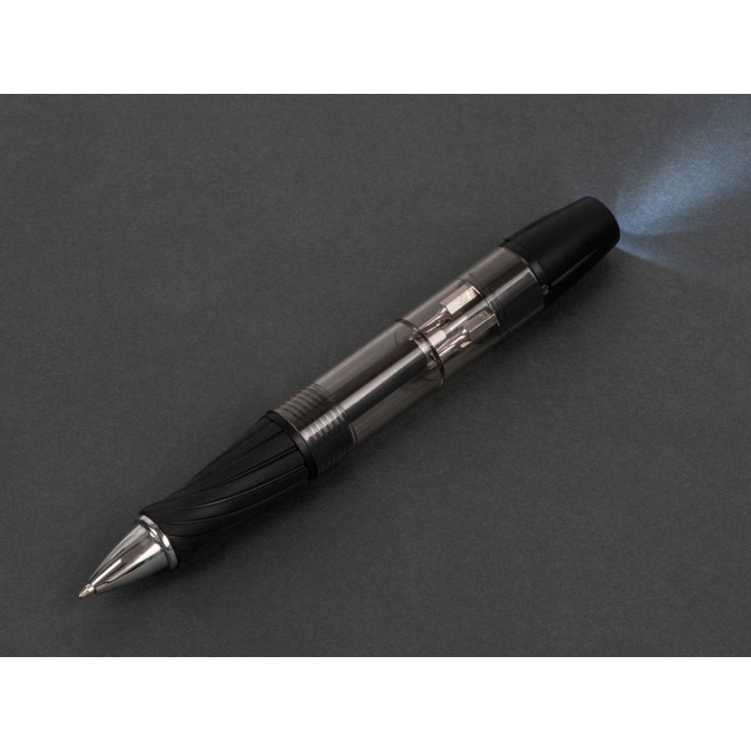 Многофункциональный инструмент 7-в-1 c фонариком «Joker», черный