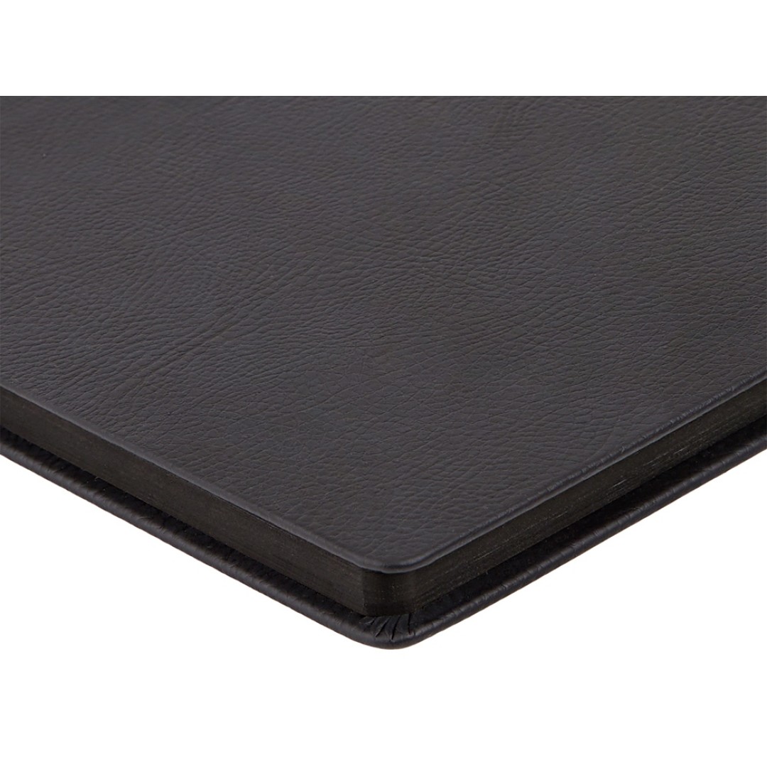 Ежедневник недатированный А5 "Megapolis Nappa", черный