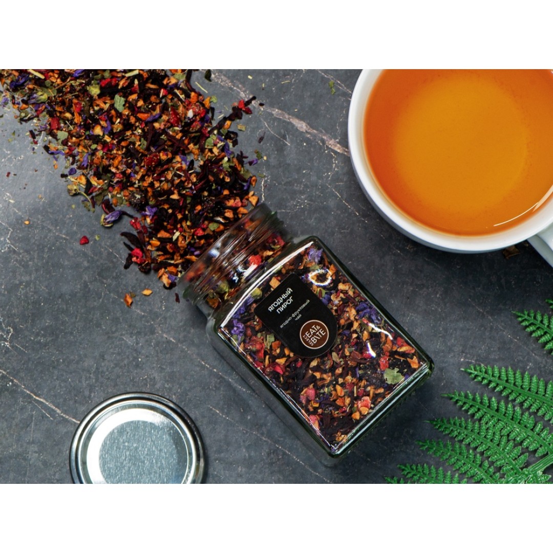 Чай ягодно-травяной, серия "Bouquet", ягодный пирог, стеклянная банка