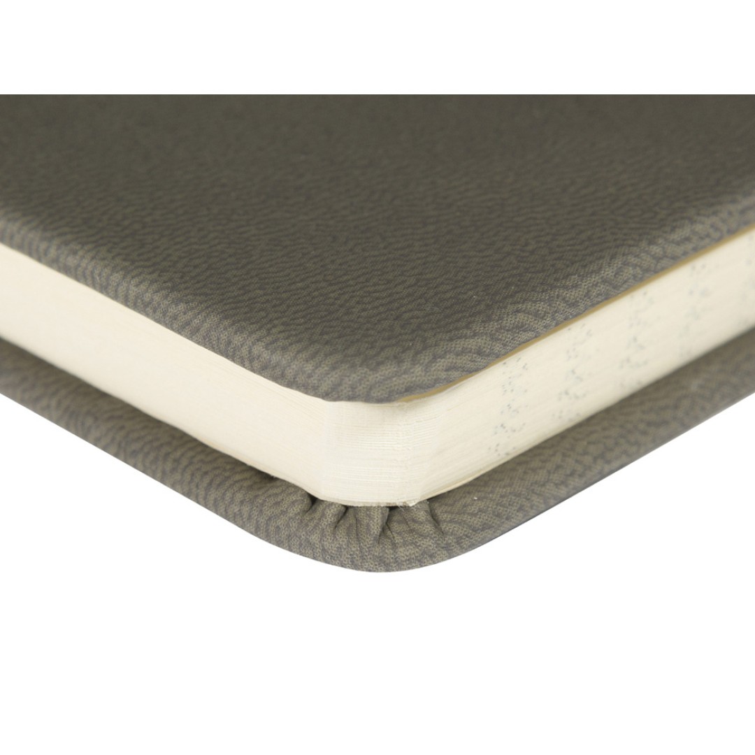 Ежедневник недатированный А5 "Megapolis Velvet New", серый