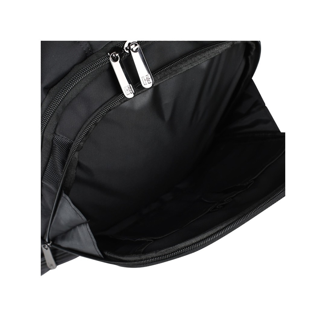 Рюкзак Eberhart Backpack черный EBH001