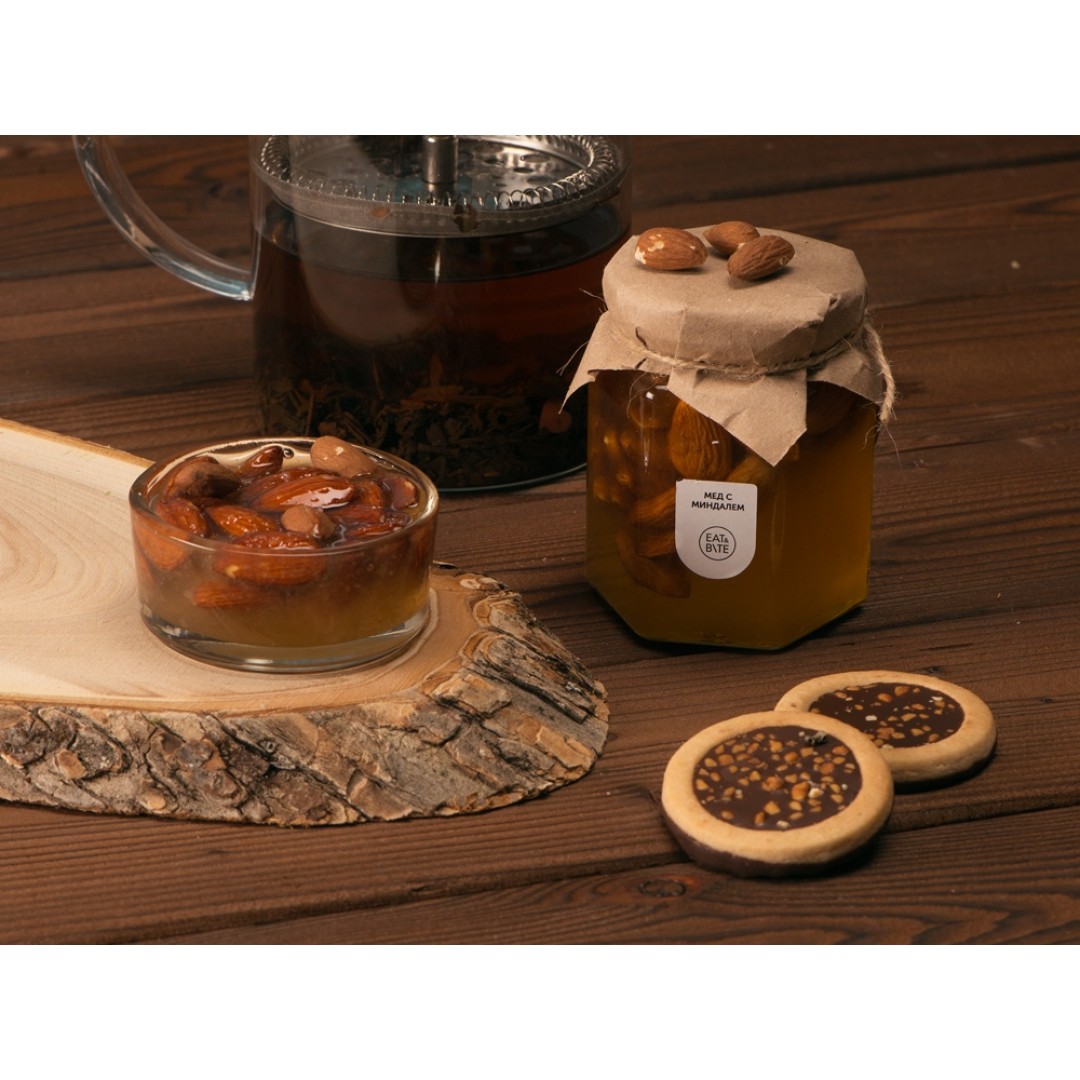 Сувенирный набор "Мед с миндалем" 250 гр