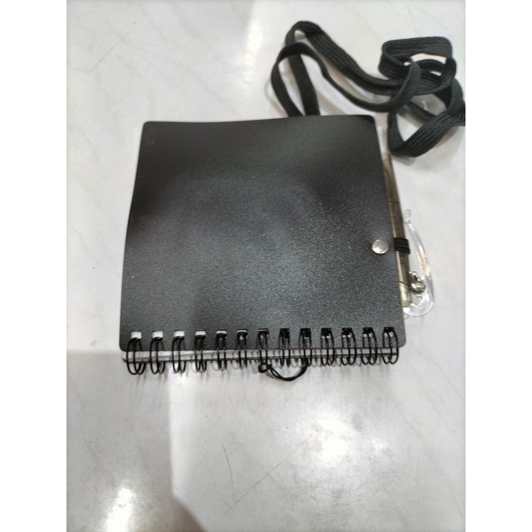 Блокнот А6 "Журналист" с ручкой, черный (Р)