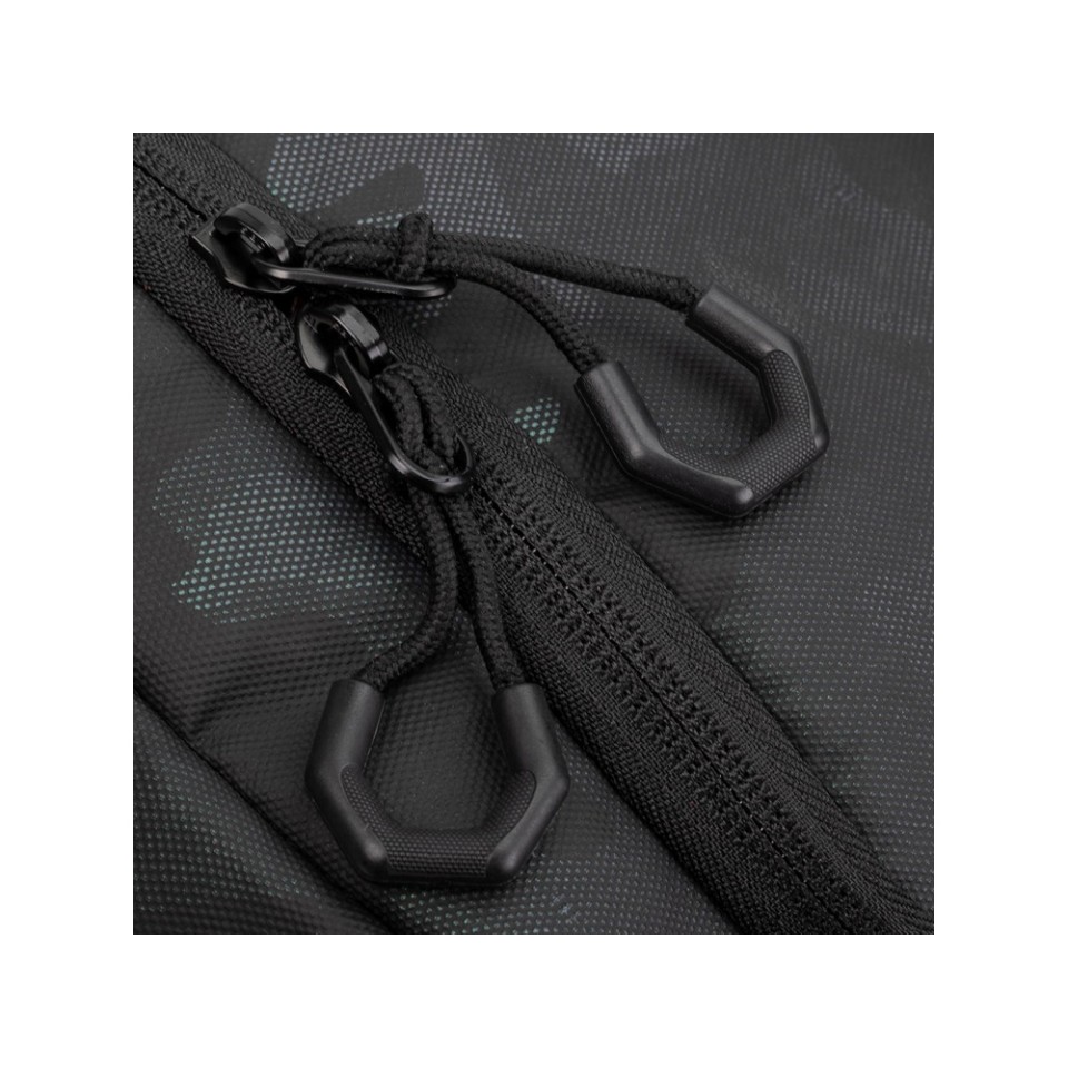 RIVACASE 7643 navy camo 60L дорожная сумка /12