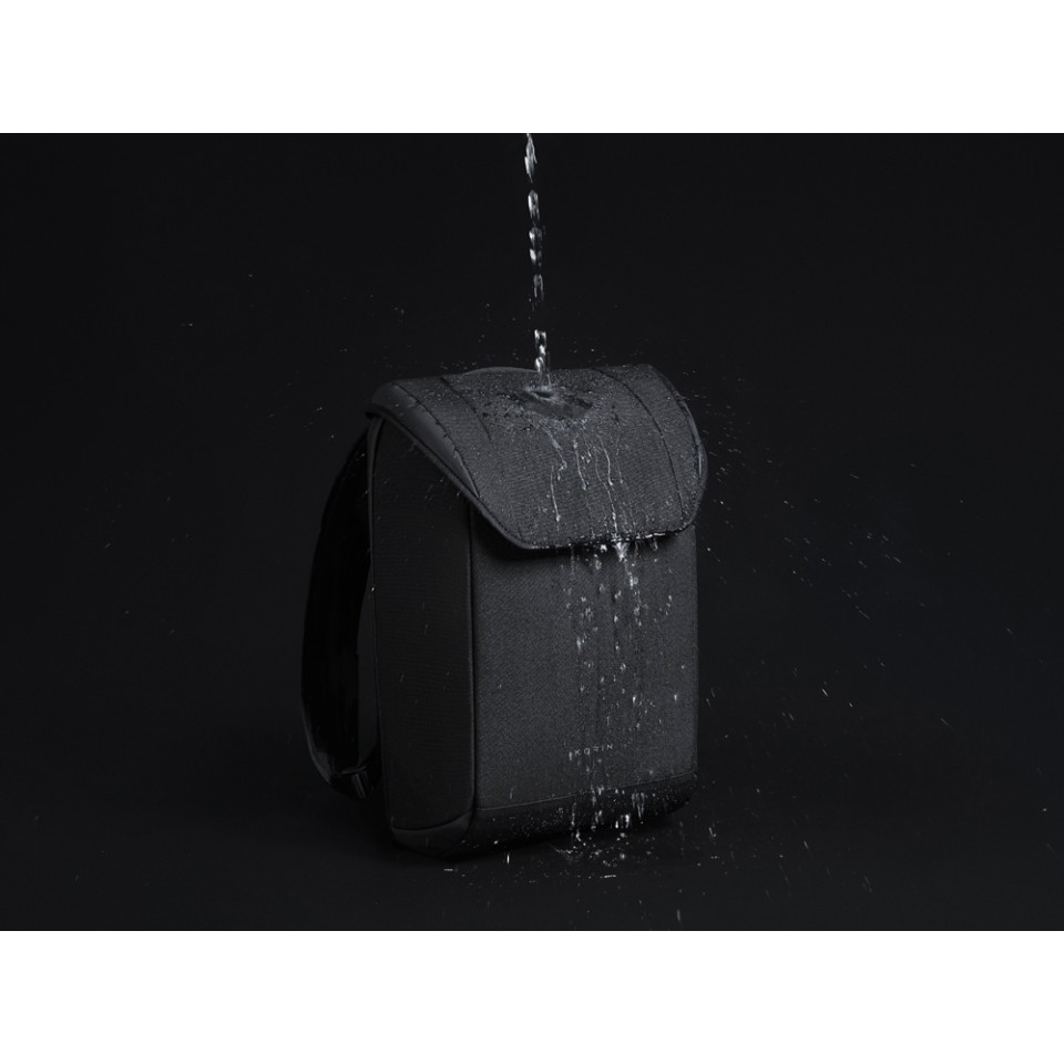 Водостойкий антикражный рюкзак Clickpack для ноутбука 15.6", черный