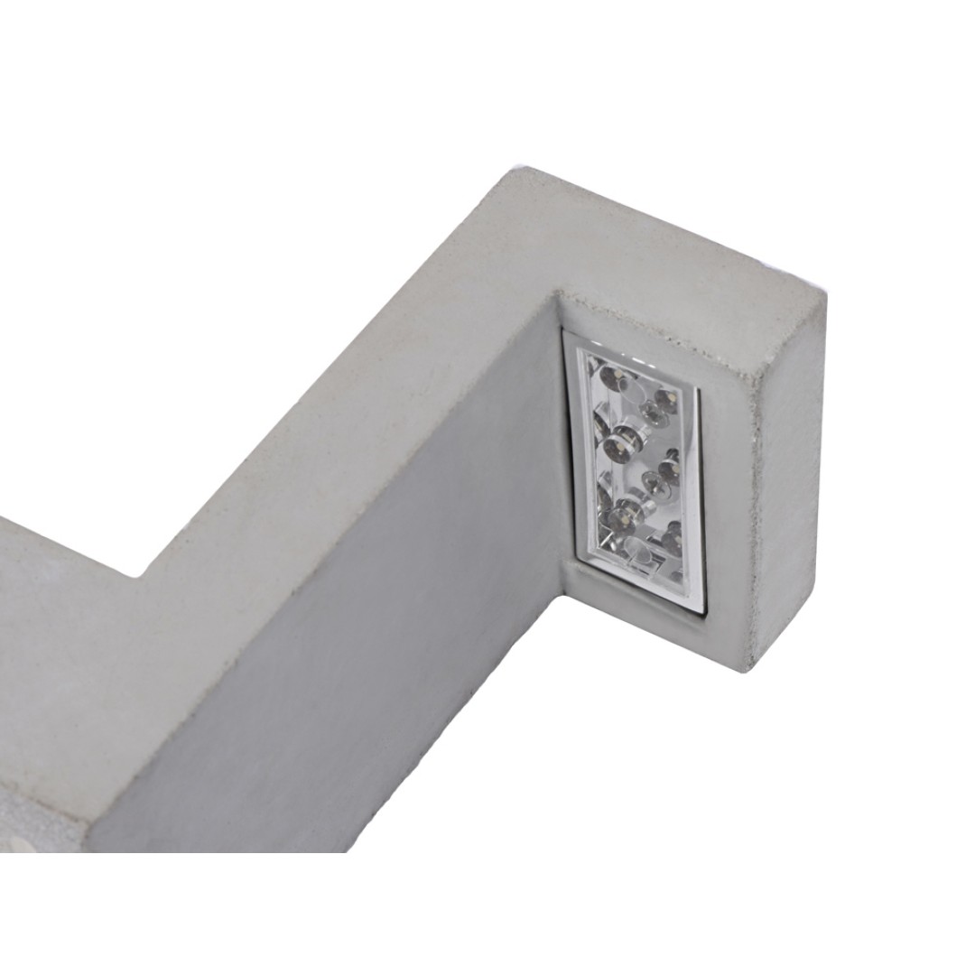 Настольная лампа из бетона "Blok Lamp"