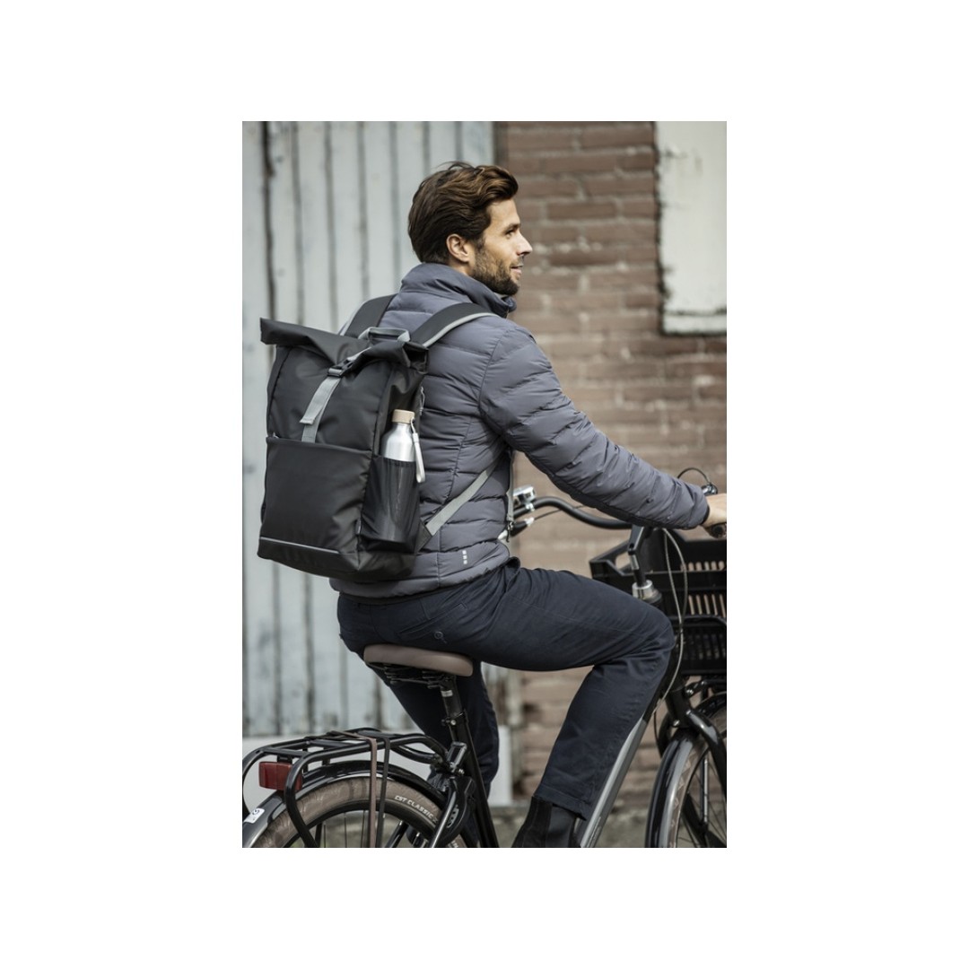 Aqua 15" GRS водонепроницаемая велосумка из переработанных материалов, 20 л - Черный