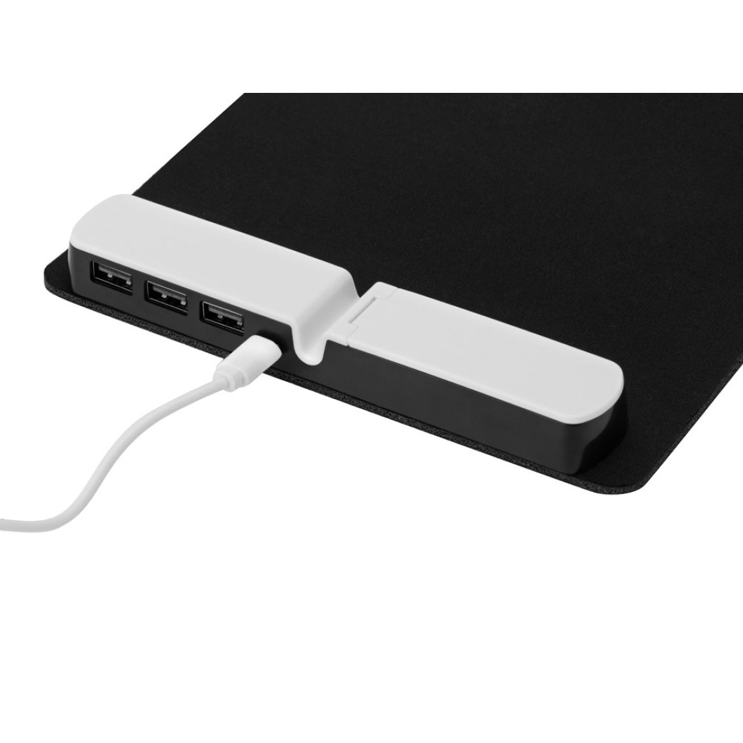 Коврик для мыши со встроенным USB-хабом "Plug"