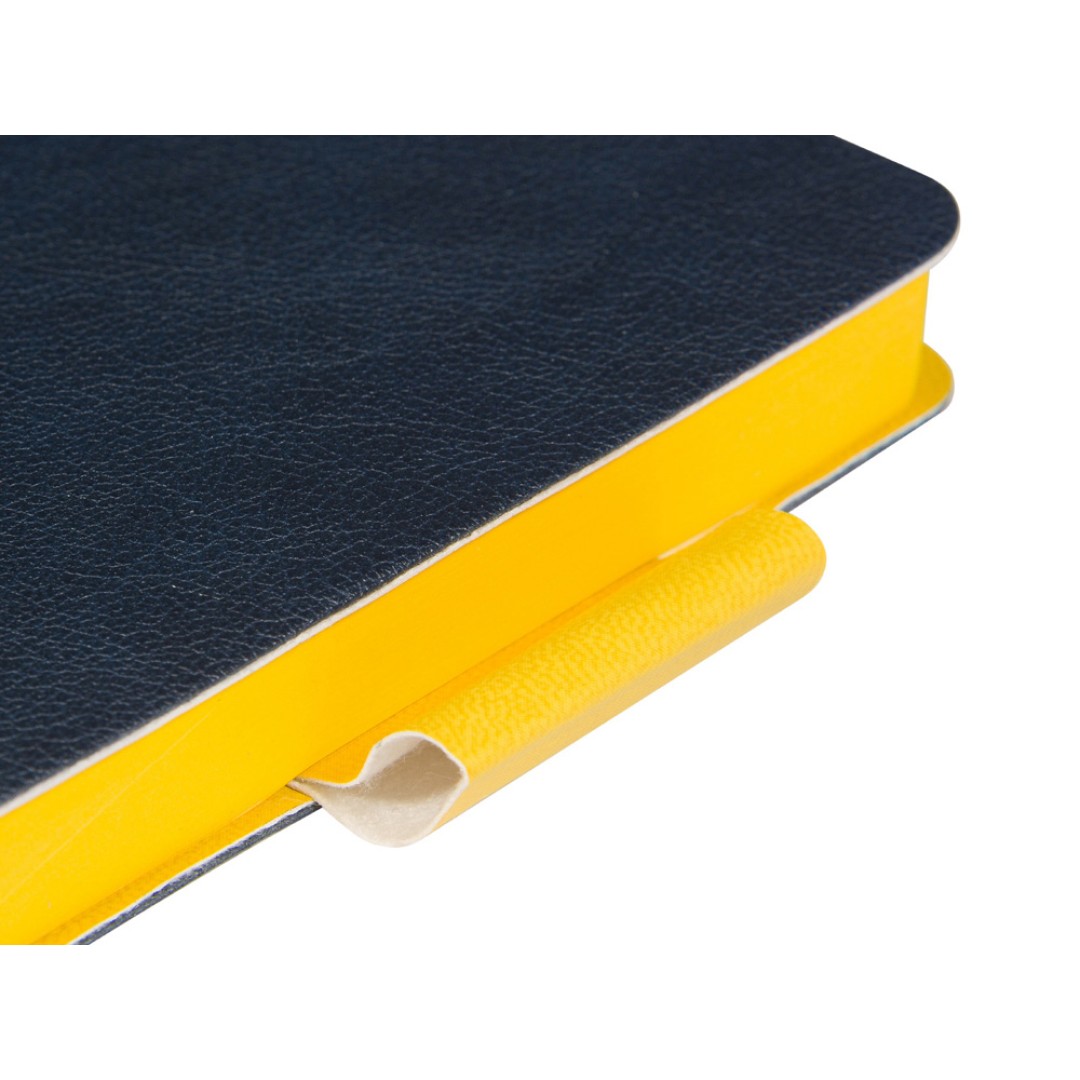 Ежедневник недатированный А5 "Boston", темно-синий (желтый обрез)