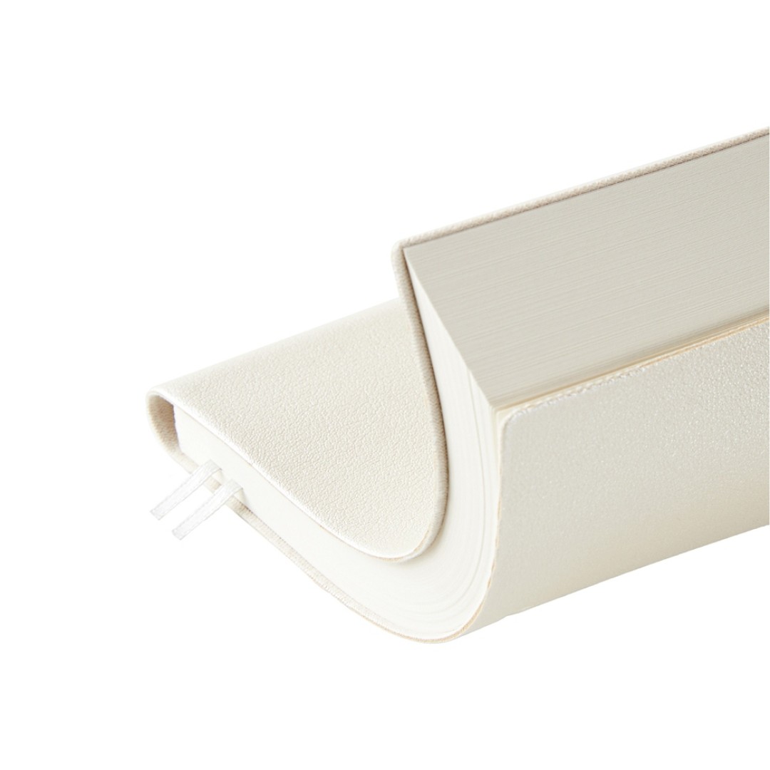 Ежедневник недатированный А5 "Grand", жемчужный