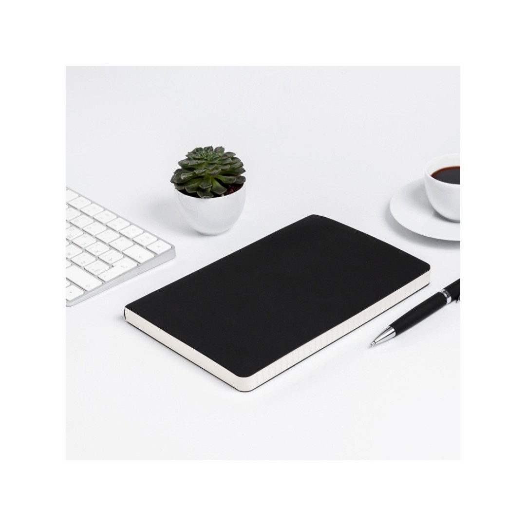 Ежедневник А5 недатированный «Megapolis Velvet Flex», черный