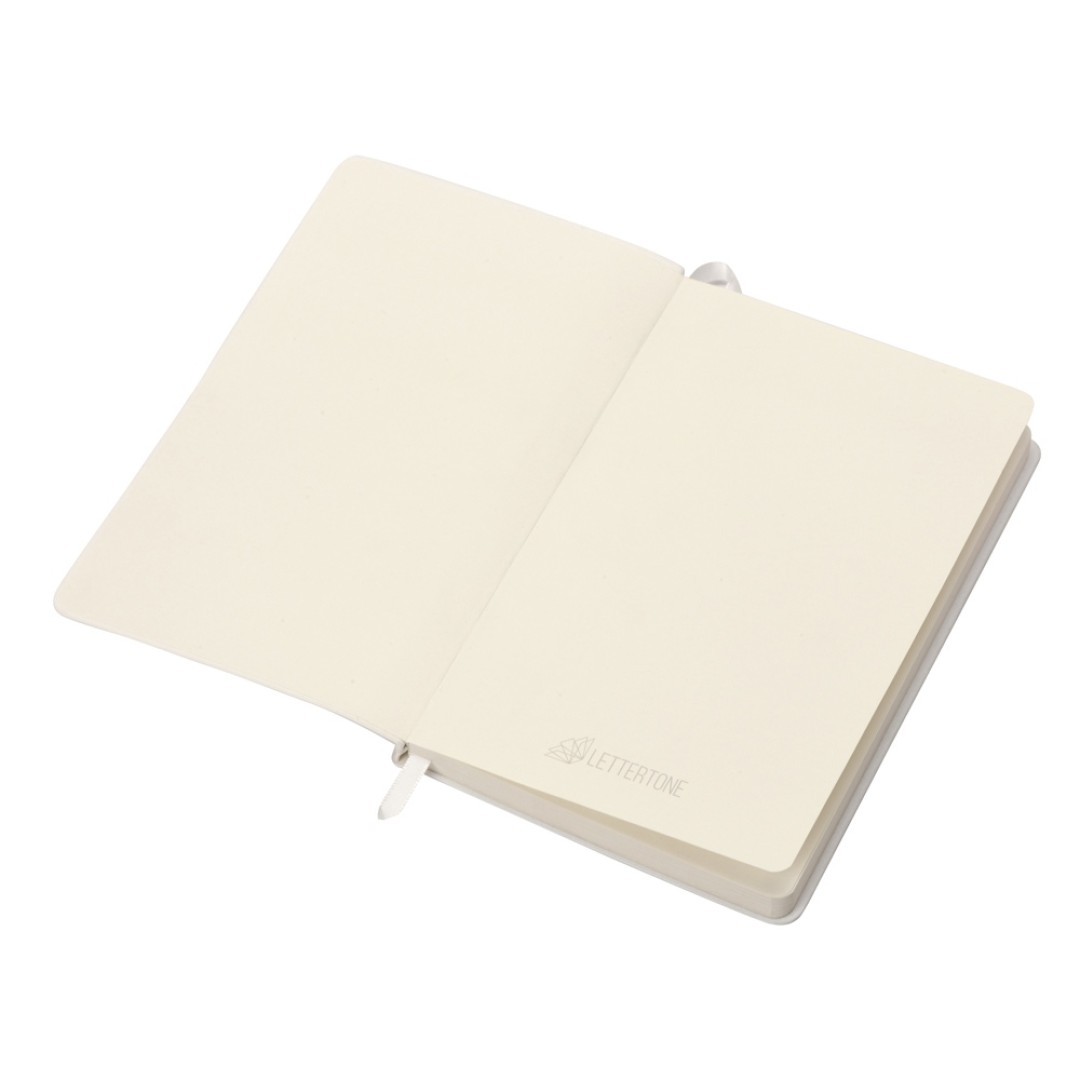 Блокнот «Notepeno» 130x205 мм с тонированными линованными страницами, белый