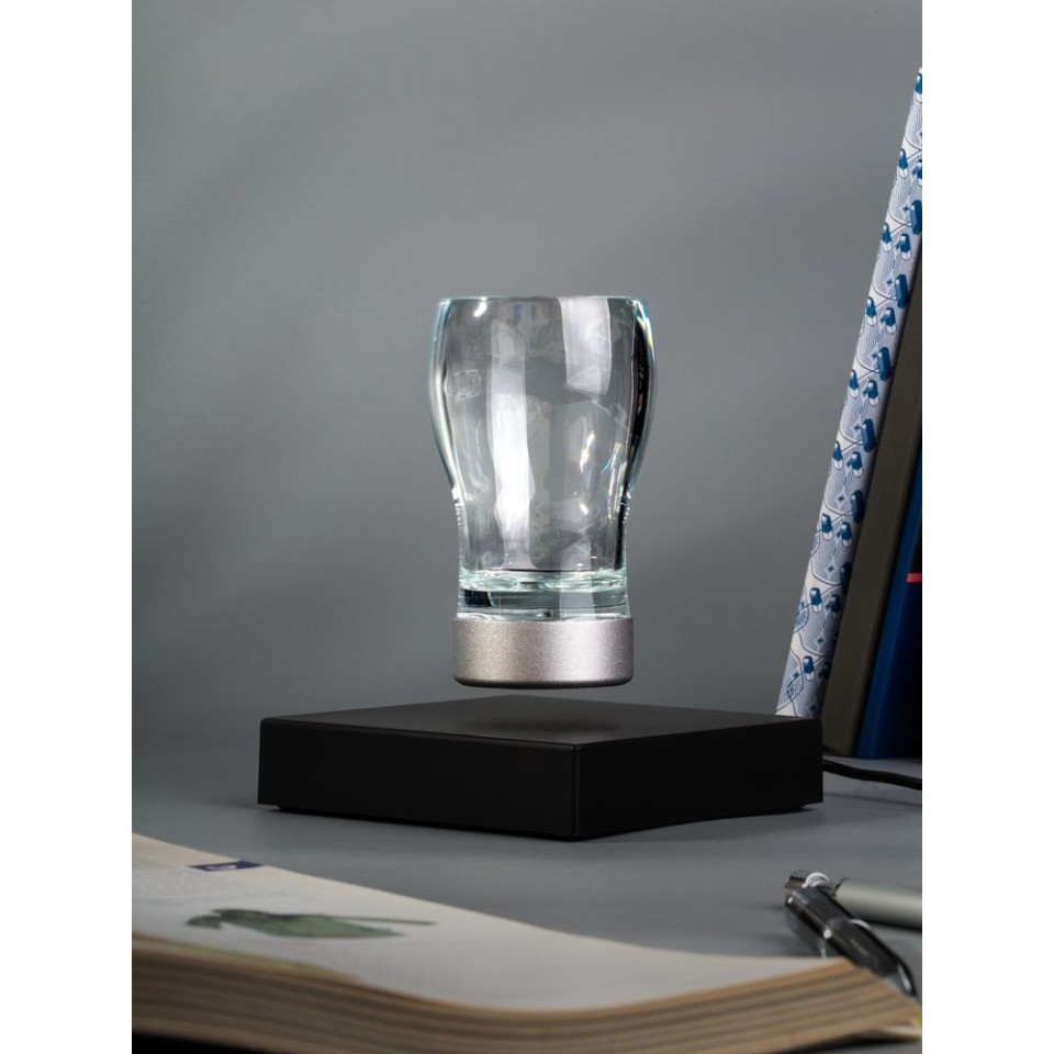 Левитирующий стакан Leviglass