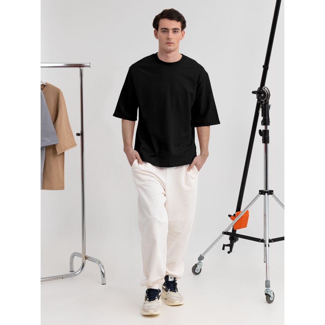 Футболка оверсайз унисекс Kosmos 2.0, черная