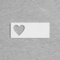 Лейбл из ПВХ с вырубкой «Сердце», белый