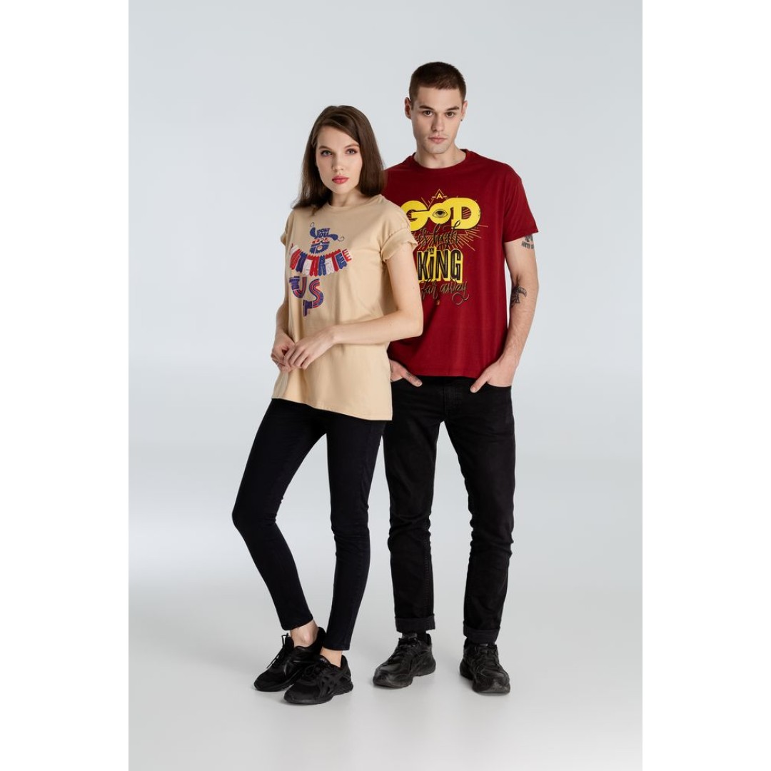 Футболка A God is High, гранатово-красная, S