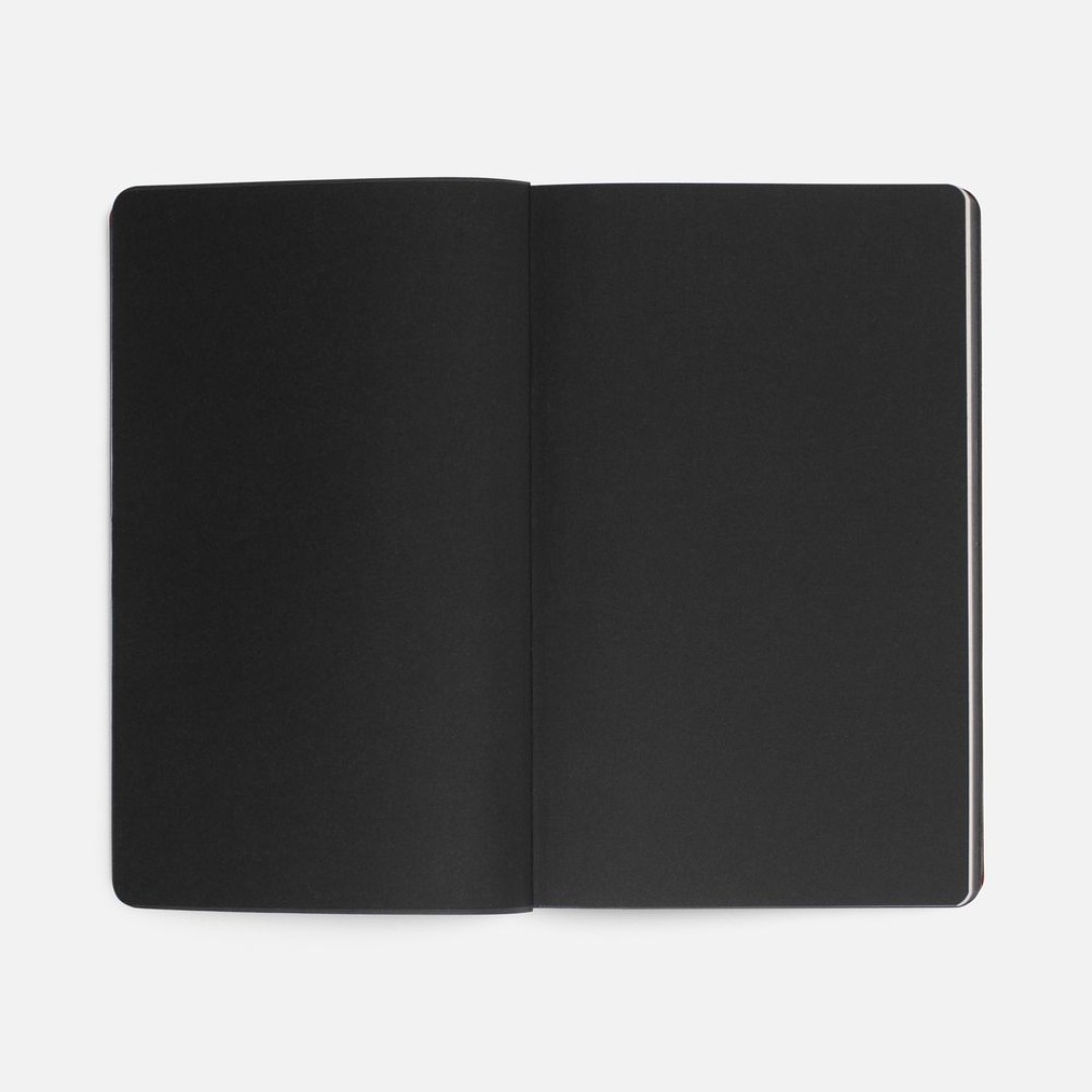 Ежедневник Trait, недатированный, черный с оранжевым