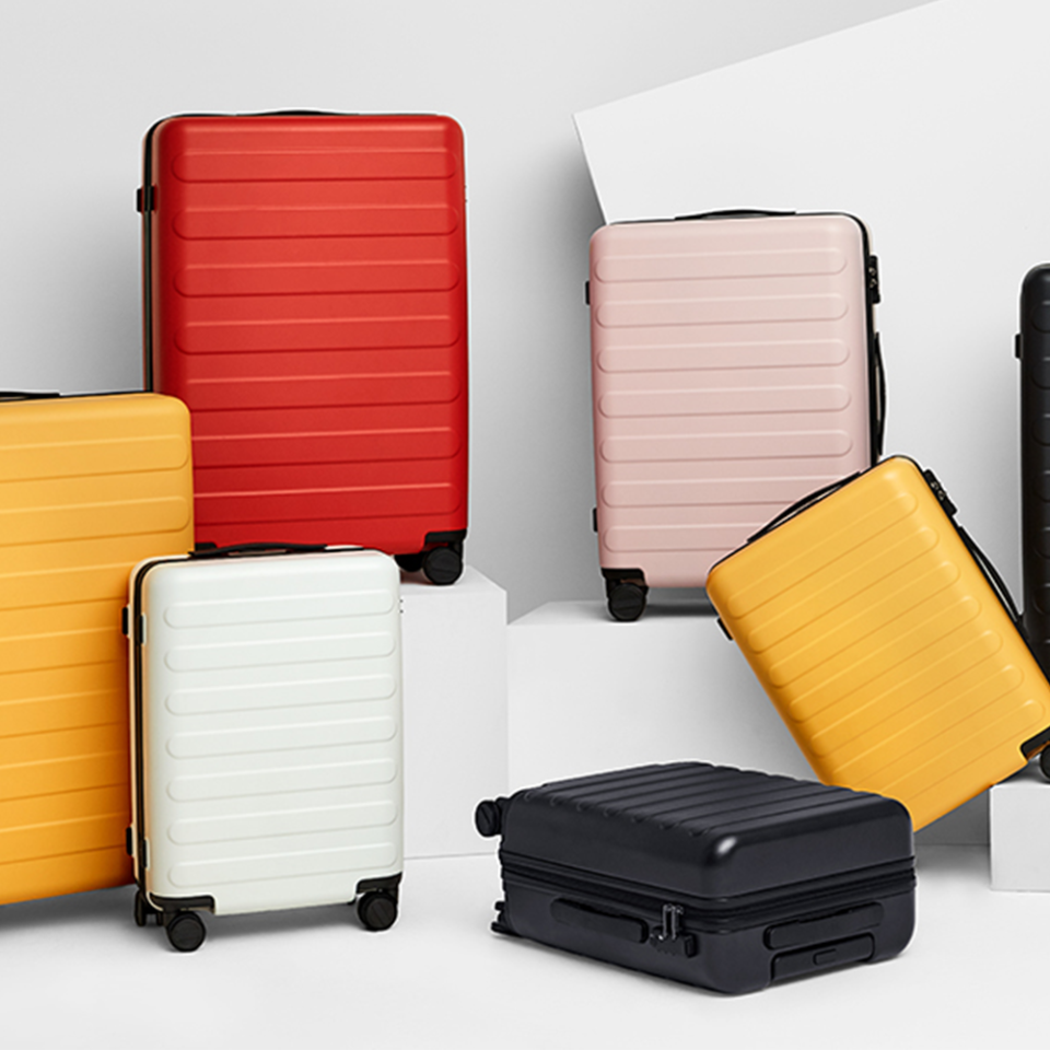 Чемодан Xiaomi Ninetygo Rhine Luggage 28" (120403)