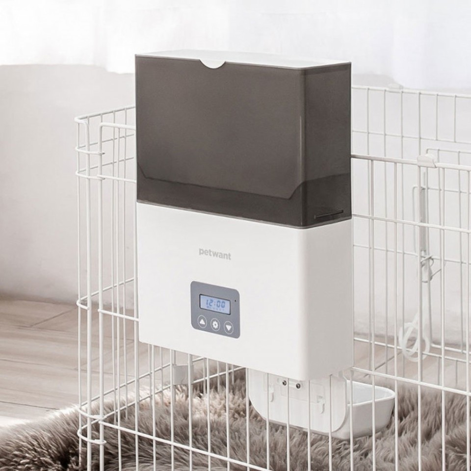 Автоматическая кормушка Xiaomi Petwant Automatic Feeder (F4-LCD)