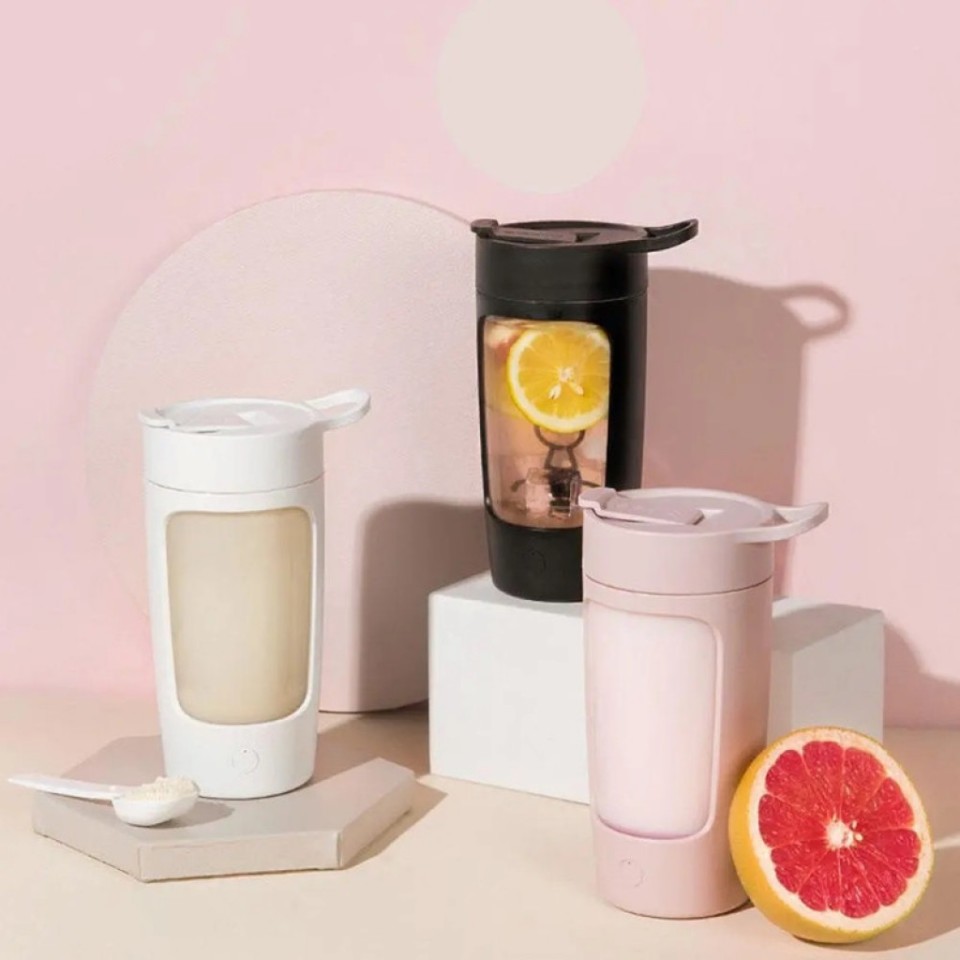 Электрический шейкер Qwerty Portable Sport Mixer Bottle USB Electric Protein Powder Shaker Juice