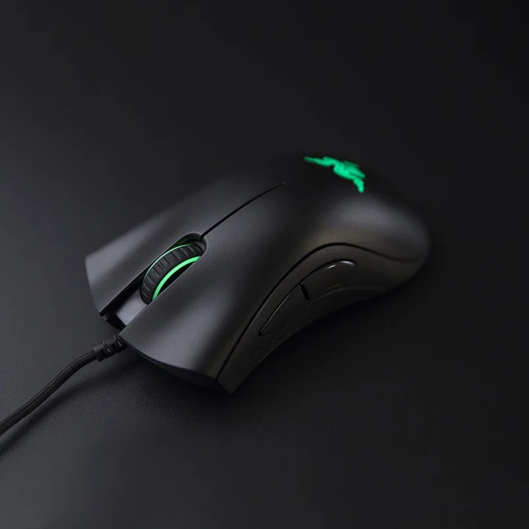 Набор клавиатура и мышь Razer Cynosa Pro Bundle и мышь Deathadder EU